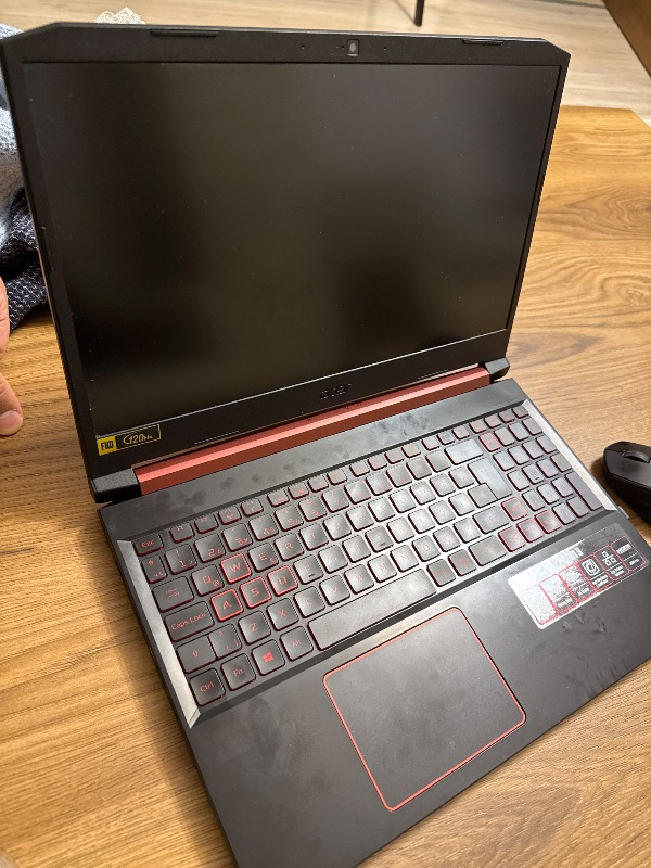 Acer Nitro V 15 ANV15-52 Intel Core i5 13420H 8GB 512GB SSD RTX5050 Freedos 15.6” 165Hz Taşınabilir Bilgisayar NH.QZ7EY.003