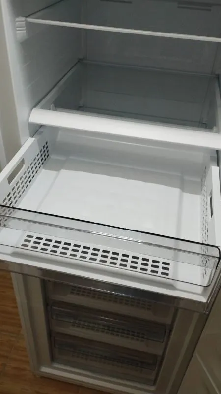 Grundig GFNE 8440 Çekmeceli Derin Dondurucu 404 lt E Enerji Sınıfı No Frost Teknolojisi