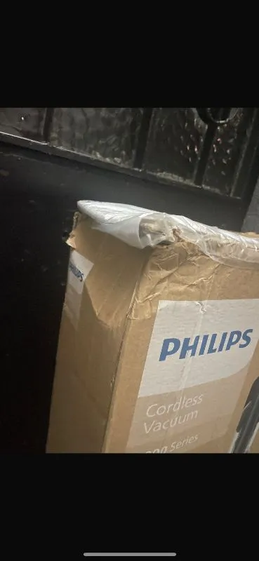 Philips 6000 Serisi Kablosuz Dik Süpürge, 25.2 V, PowerCyclone 11, TriActive LED başlık, XC6453/10