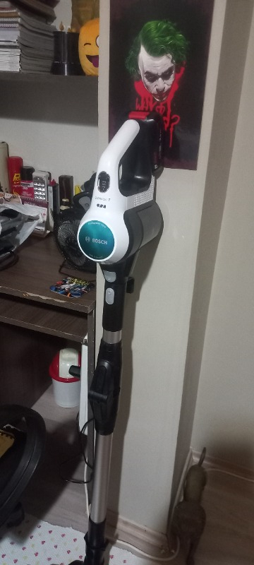 Bosch BCS71HYG1 Dik Şarjlı Elektrik Süpürgesi Unlimited 7 Prohygienic Aqua Beyaz