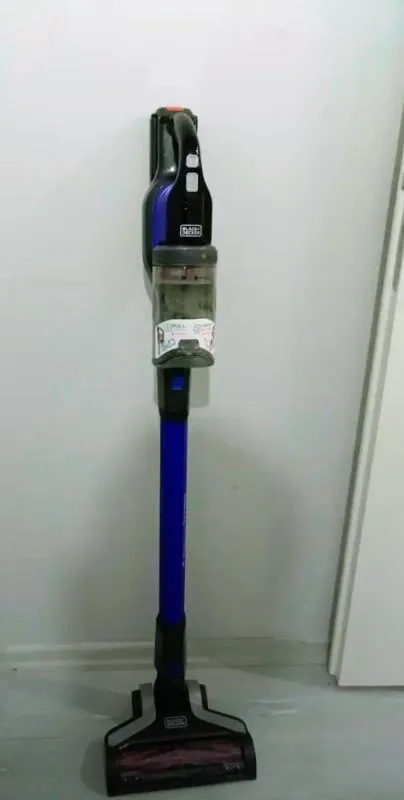 Black & Decker 18V Kablosuz Dikey Süpürge Mor Turbo Başlıklı Toz Haznesi Var Güçlü Emiş Teknolojisi