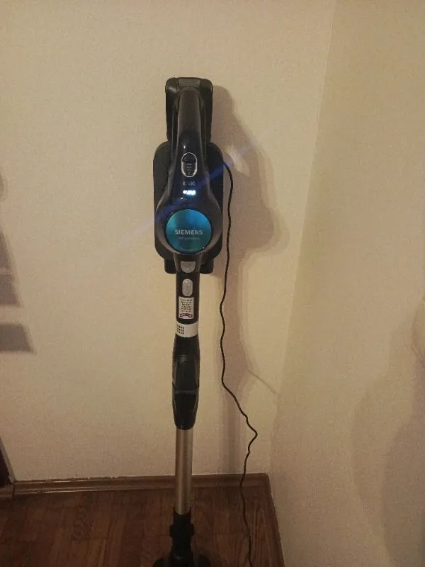 Siemens VSM120B Dikey Şarjlı Süpürge