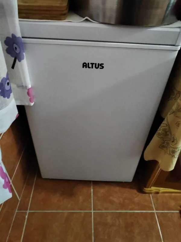Altus AL 2104 F 104 Lt Sandık Tipi Derin Dondurucu