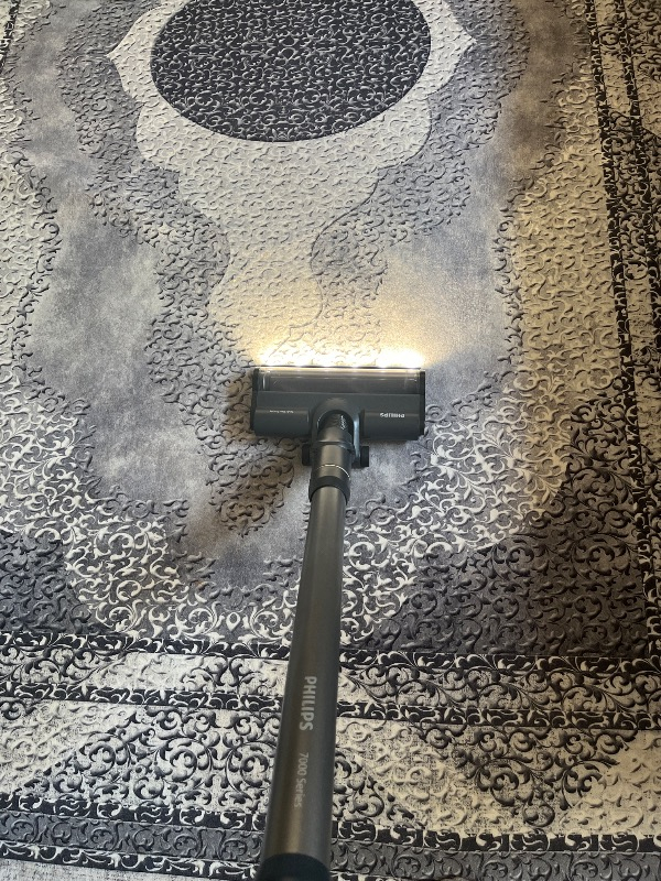 Philips 7000 Serisi Aqua 25.2 V Kablosuz Dik Süpürge, PowerCyclone 12, 80 dk’ya Kadar Kullanım, XC7153/10