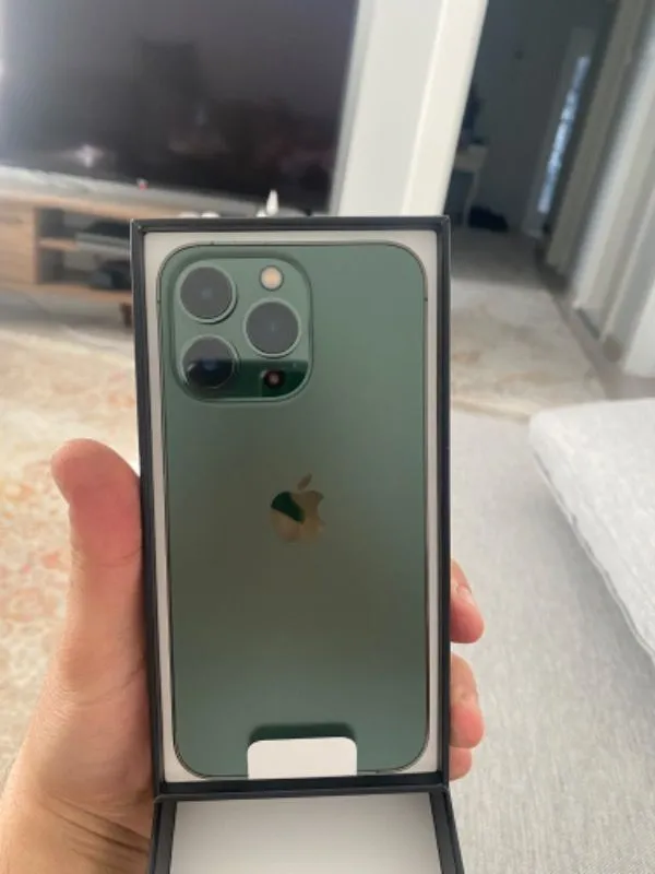 Apple iPhone 13 Pro