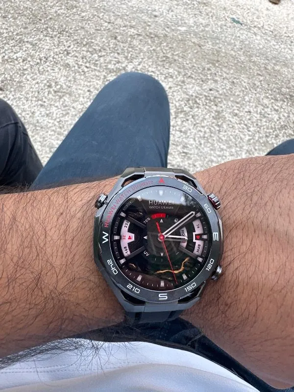 Huawei Watch Ultimate 2, Zirkonyum Bazlı Sıvı Metal Kasa,150m Dalış Desteği, Bluetooth Arama, Hassas Sağlık Takibi, iOS & Android Uyumlu