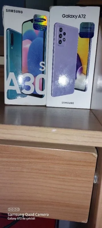 Samsung Galaxy A72
