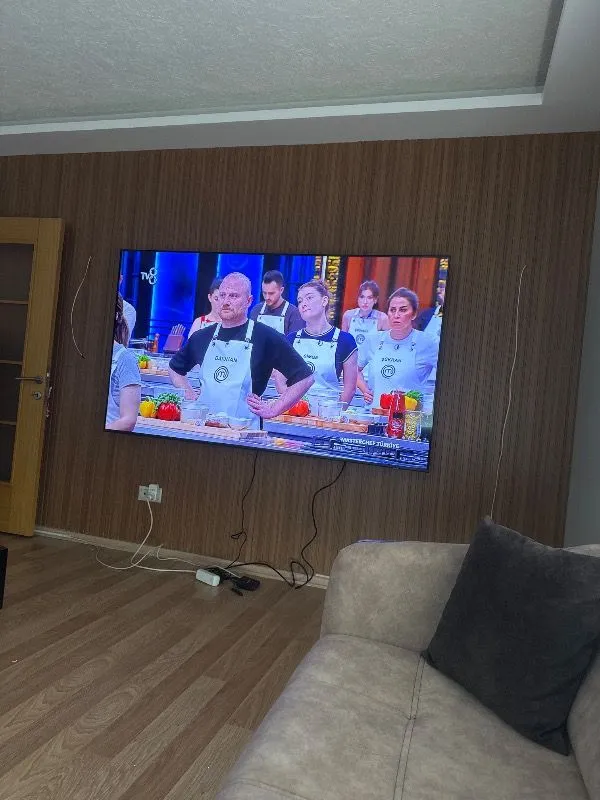 Samsung 65U8000H 65” 165 Ekran Uydu Alıcılı Crystal 4K Ultra HD Tizen Smart TV
