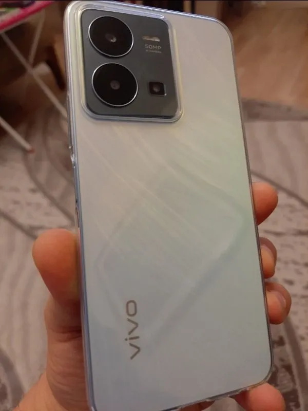 Vivo Y22s