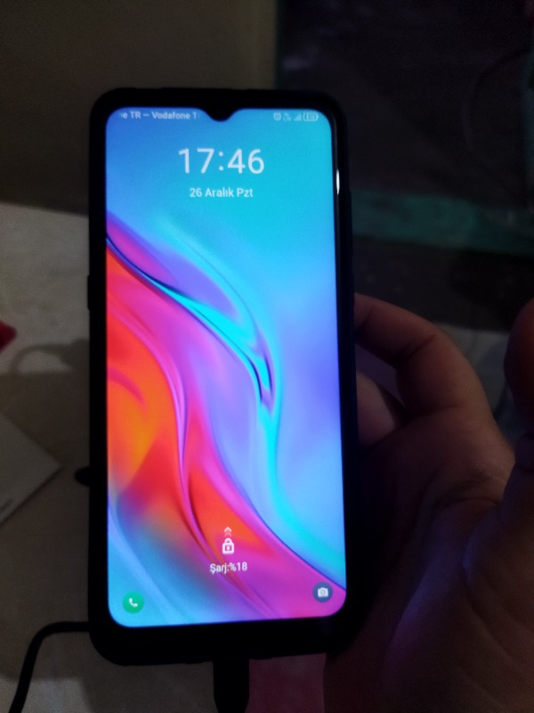 TCL 20E