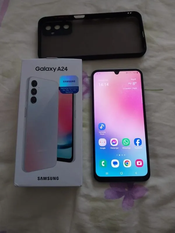 Samsung Galaxy A24