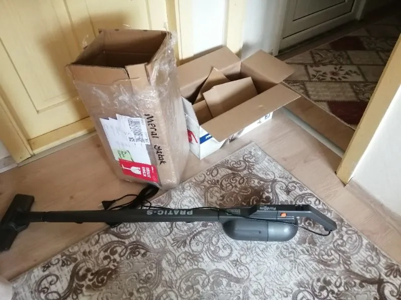 Fantom P1200 Pratic-s Toz Torbasız Elektrikli Dikey Süpürge