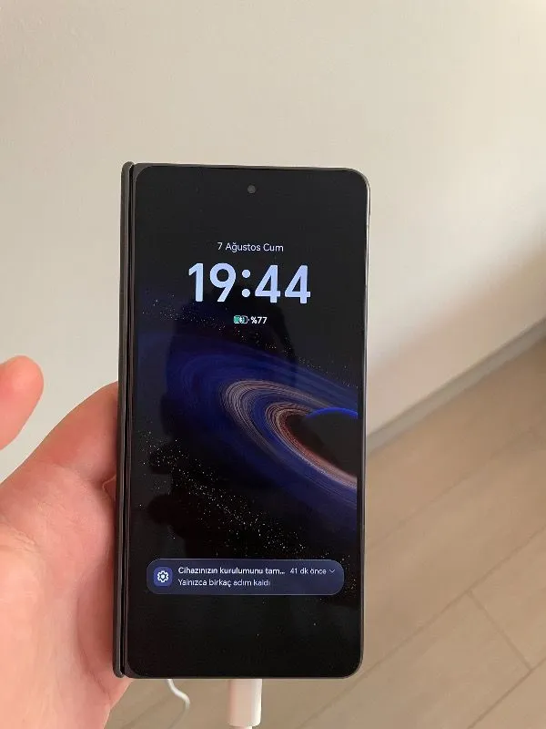 HONOR Magic V6