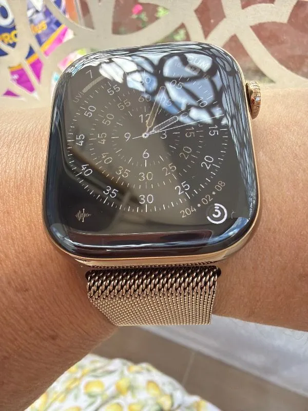 Apple Watch Series 11 Gps + Cellular, 42 mm Alüminyum kasa ve Siyah Spor kordon – S/m