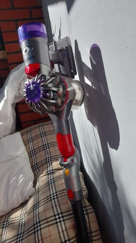 Dyson Cyclone V10 Submarine Islak ve Kuru Temizleme Dikey Süpürge
