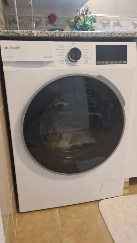 Arçelik 10 Kg Yıkama Kapasiteli Çamaşır Makinesi B Enerji Sınıfı 1200 Devir Hızı