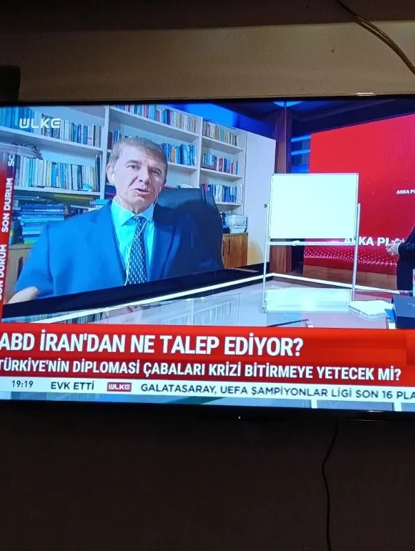 Toshiba 65UV3463DT 65” 164 Ekran Uydu Alıcılı 4K Ultra HD VİDAA Smart LED TV