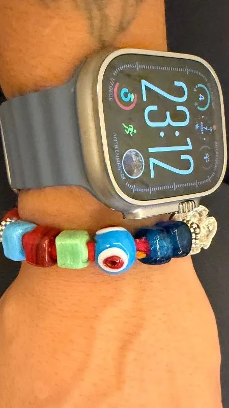 Apple Watch Ultra 3 Gps + Cellular, 49 mm Siyah Titanyum Kasa ve kordon