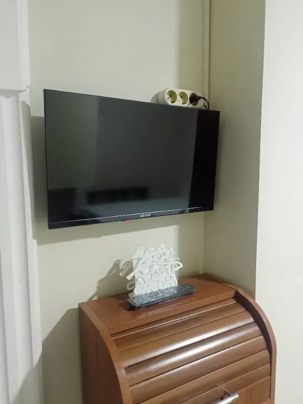 Onvo 24OVF6000H 24 inç HD Ready Smart TV LED Ekran 60 Hz Dahili Uydu Alıcılı