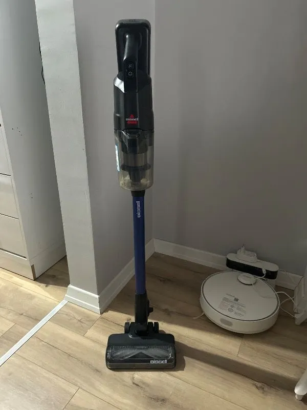 Bissell Furguard Pro 2’si 1 Arada Kablosuz Dikey Süpürge 0,4 L Toz Haznesi ile Güçlü Emiş