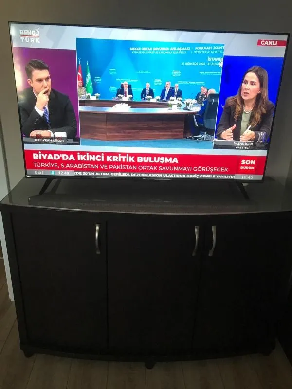 iFFALCON 50S55A 50” 127 Ekran Uydu Alıcılı Full HD Android QLED TV