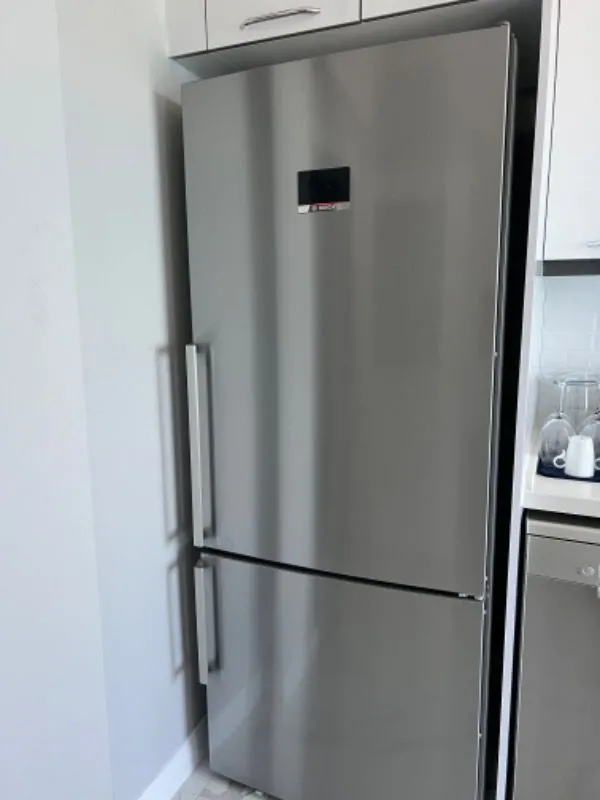 Bosch KGN76CIE0N Serie 6 186 x 75 cm Kolay Temizlenebilir Inox Alttan Donduruculu Buzdolabı