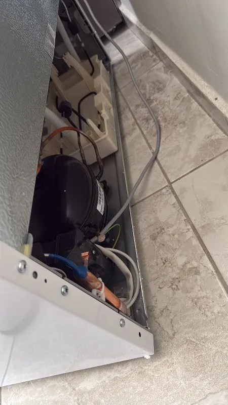 Electrolux LNT7MD58W Twintech No-Frost 588 Lt 84 cm Alttan Donduruculu Buzdolabı D Enerji Sınıfı Beyaz