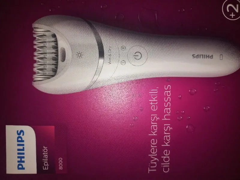 Philips BRE700/05 Kablosuz Epilatör Islak-Kuru Kullanım Özelliği ile Bacak Yüz Koltuk Altı Bikini Bölgesi İçin