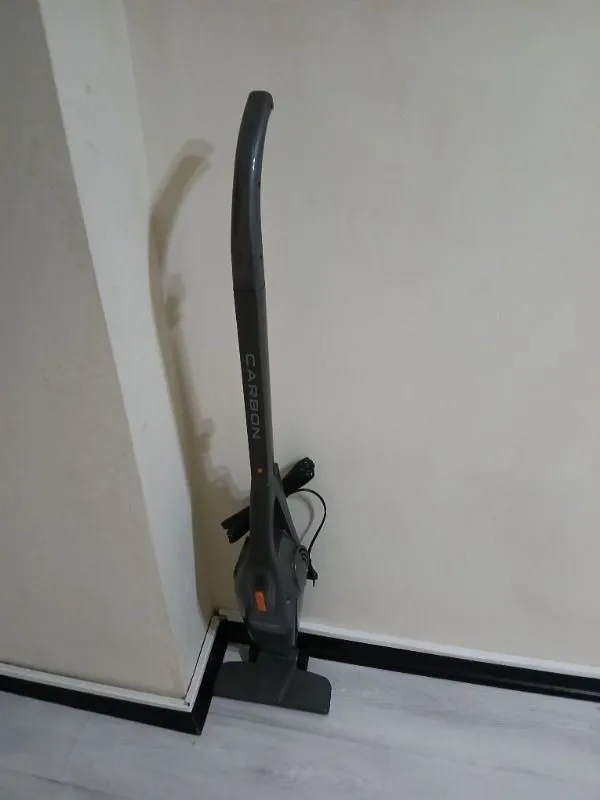 Fantom DC1000 Carbon 500 W Dik Süpürge 2 L Toz Haznesi ile Kolay ve Pratik Kullanım