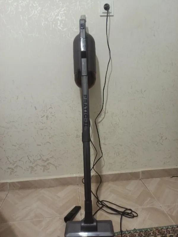 Fantom Pratik-XL P 1300 Dikey Süpürge 500 W Gri Toz Torbasız Kullanım ve