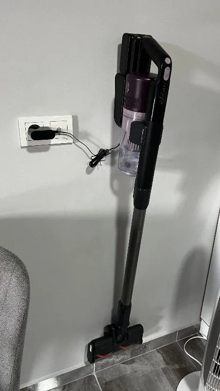 Philips 6000 Serisi Kablosuz Dik Süpürge, 25.2 V, PowerCyclone 11, TriActive LED başlık, XC6453/10