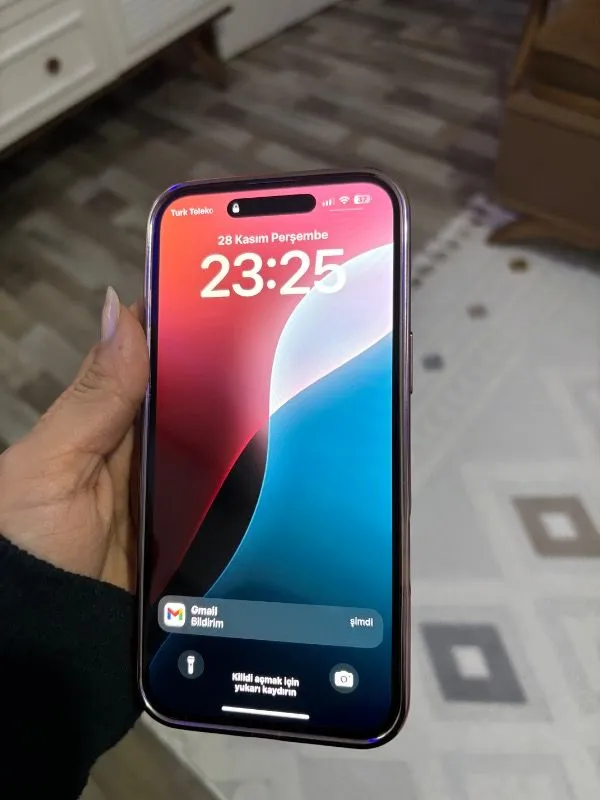 Apple iPhone 16 Plus