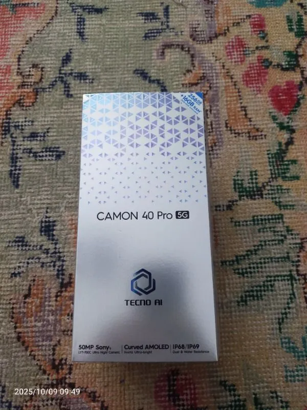 Tecno CAMON 40 Pro