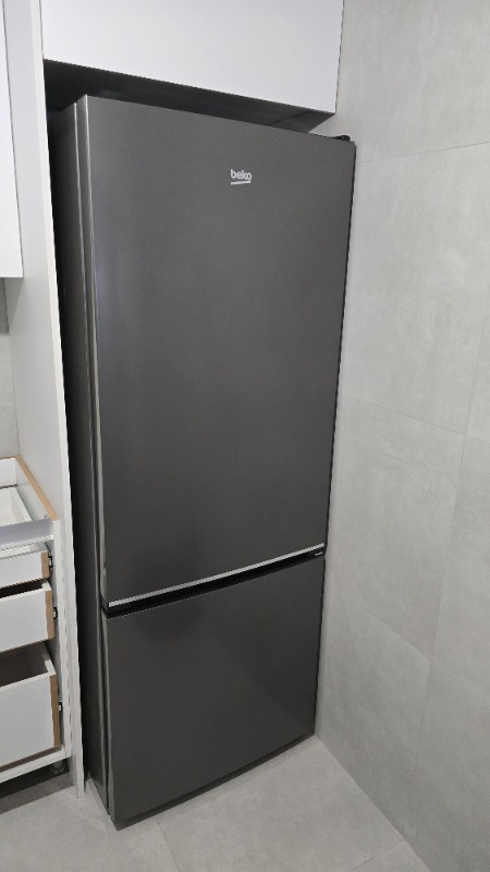 Beko 670475 MG No Frost Gri Buzdolabı