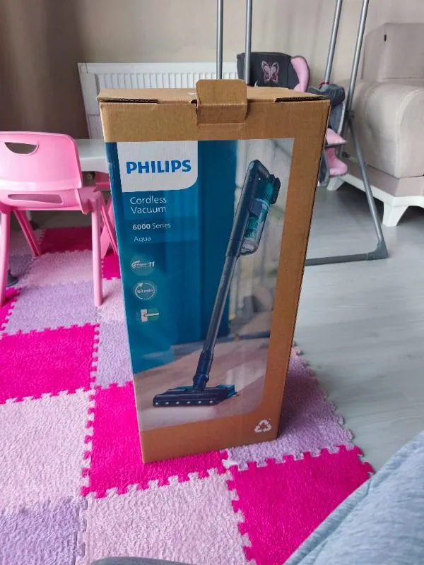 Philips 6000 Serisi Kablosuz Dikey Süpürge, PowerCyclone 11, Aqua Modül ile Kolay Mop, TriActive LED Başlık, 64 Dakika Kullanım, XC6553/01