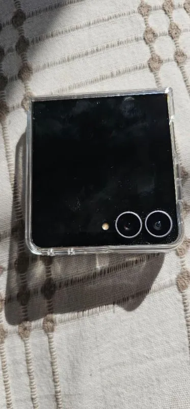 Samsung Galaxy Z Flip8
