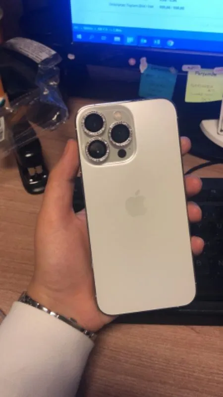 Apple iPhone 13 Pro