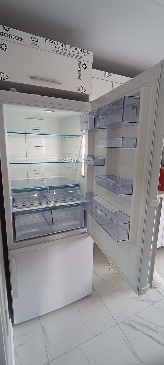 Profilo BD3076WECN E Enerji Sınıfı 526 Lt Kapasiteli Nofrost Alttan Donduruculu Buzdolabı