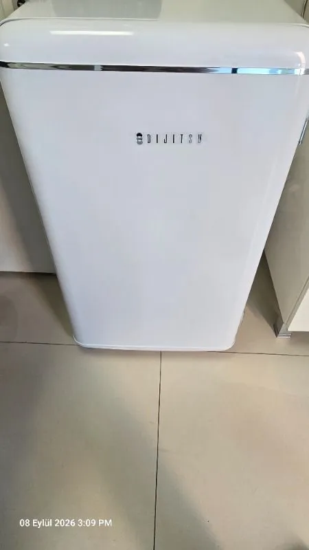 Dijitsu DB120RWH E 93 lt Statik Retro Beyaz Buzdolabı Mekanik Kontrol Paneli ile