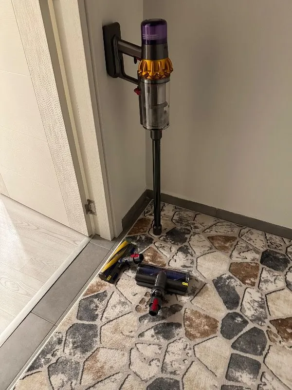 Dyson V15 Detect™ Absolute Kablosuz Süpürge EOL