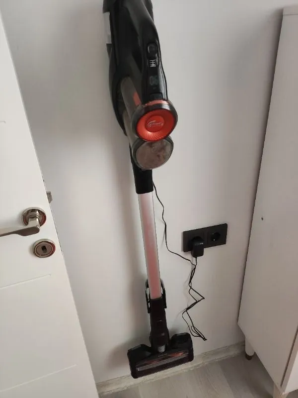 Philips XC7040/01 SpeedPro Max 25.2 V Dikey Şarjlı Süpürge