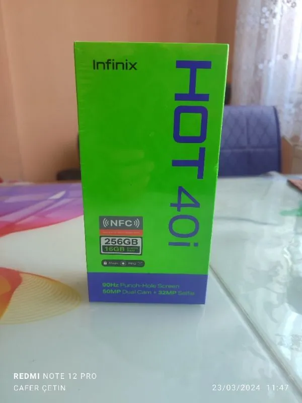 Infinix Hot 40i