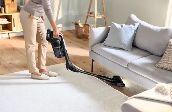 Bosch BCS1041WAC 18,5 W Güçlü Dikey Şarjlı Elektrik Süpürgesi HEPA Filtre Özelliği ile