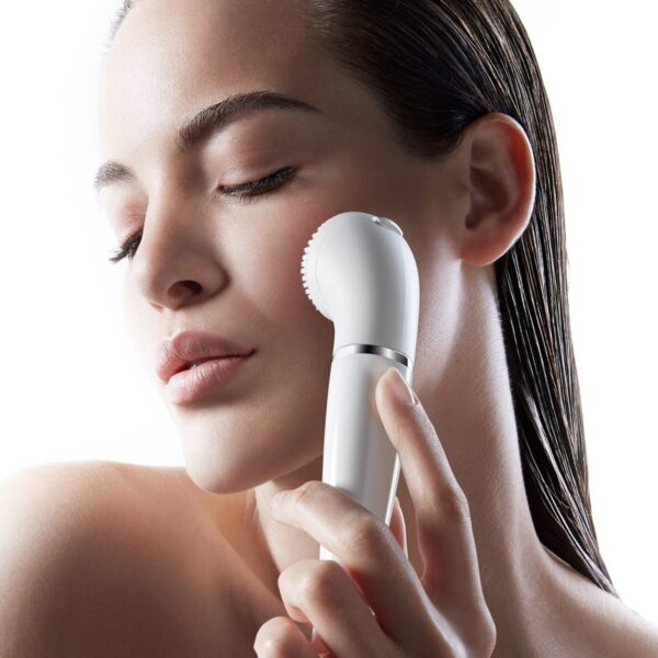 Braun FaceSpa 810 Yüz Epilatörü Ve Temizleme Fırçası Sistemi, Ek Pil İle Birlikte
