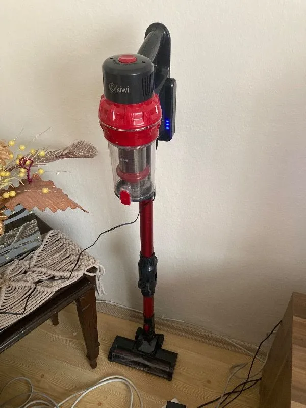 Kiwi KVC-4040BLF Şarjlı Dikey Süpürge – Siyah – 14,8 Volt