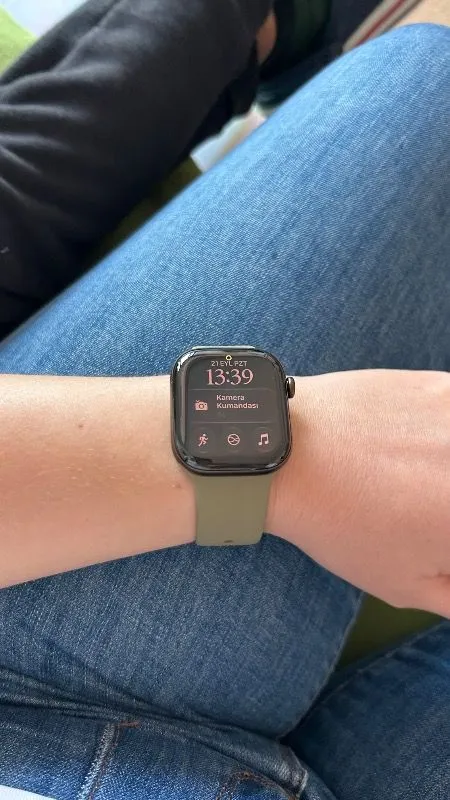 Apple Watch Series 12 Gps, Alüminyum Kasa ve Spor Kordon – S/m