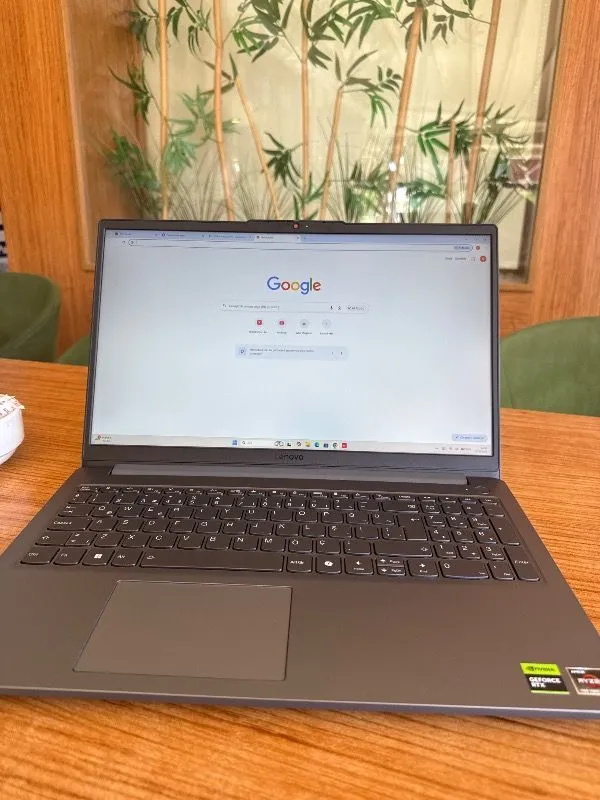 Lenovo LOQ Essential AMD Ryzen 7 7735HS 16GB 512GB SSD RTX3050 Freedos 15.6″ FHD 144Hz Taşınabilir Bilgisayar 83S00033TR