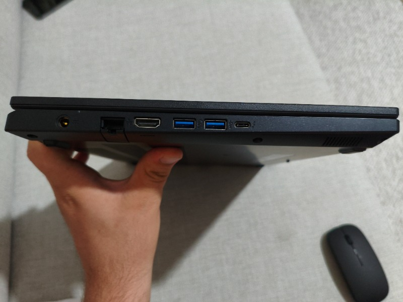 Acer ANV15-52 i9-13900H 16 GB Ram 512 GB SSD Rtx 5060 15.6″ Fhd IPS 165 Hz Freedos NH.QZ8EY.004