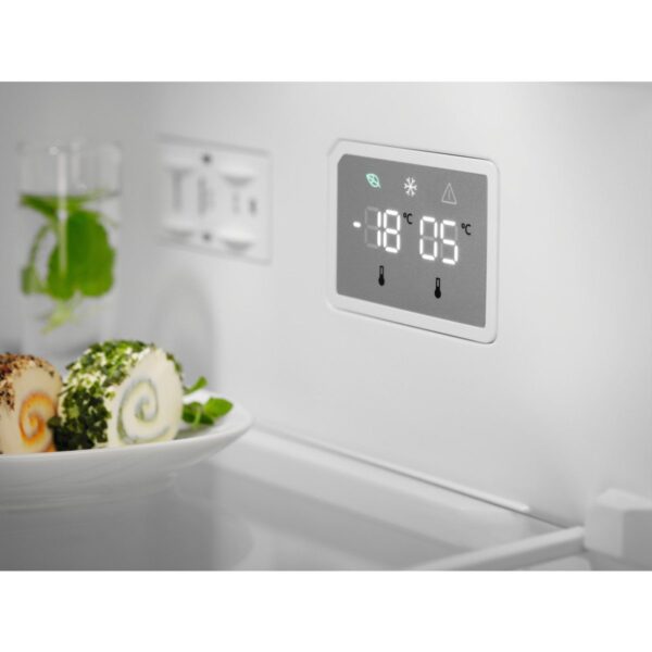 Electrolux LNT5ME32U1 324L Alttan Donduruculu Buzdolabı Inox