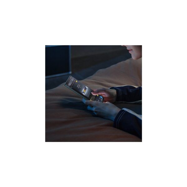 POCO M8
